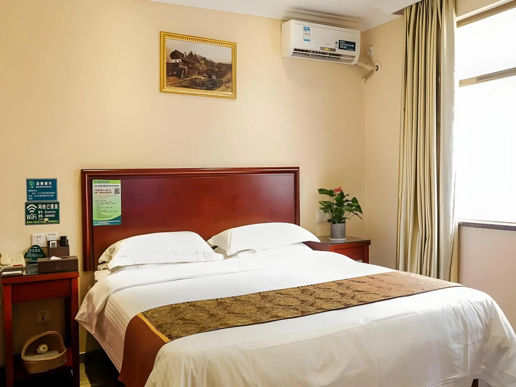GreenTree Inn Shenzhen Longhua Tianhong Express Hotel