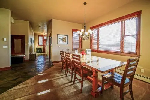 Cornerstone Town Home 49