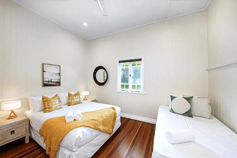 Kin Kin Farm House