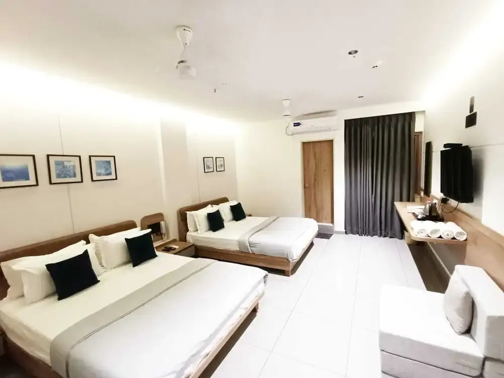 Hotel Kant by GoHotels - Near Shree Dwarkadhish Temple