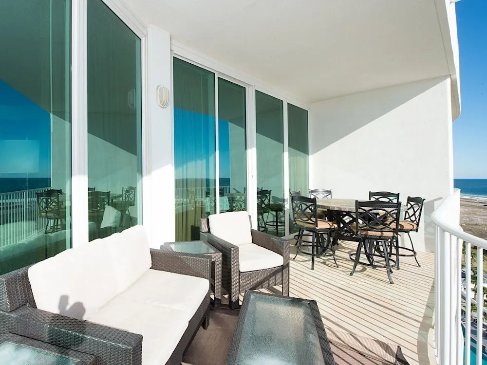Caribe Penthouse - 3 Br Condo