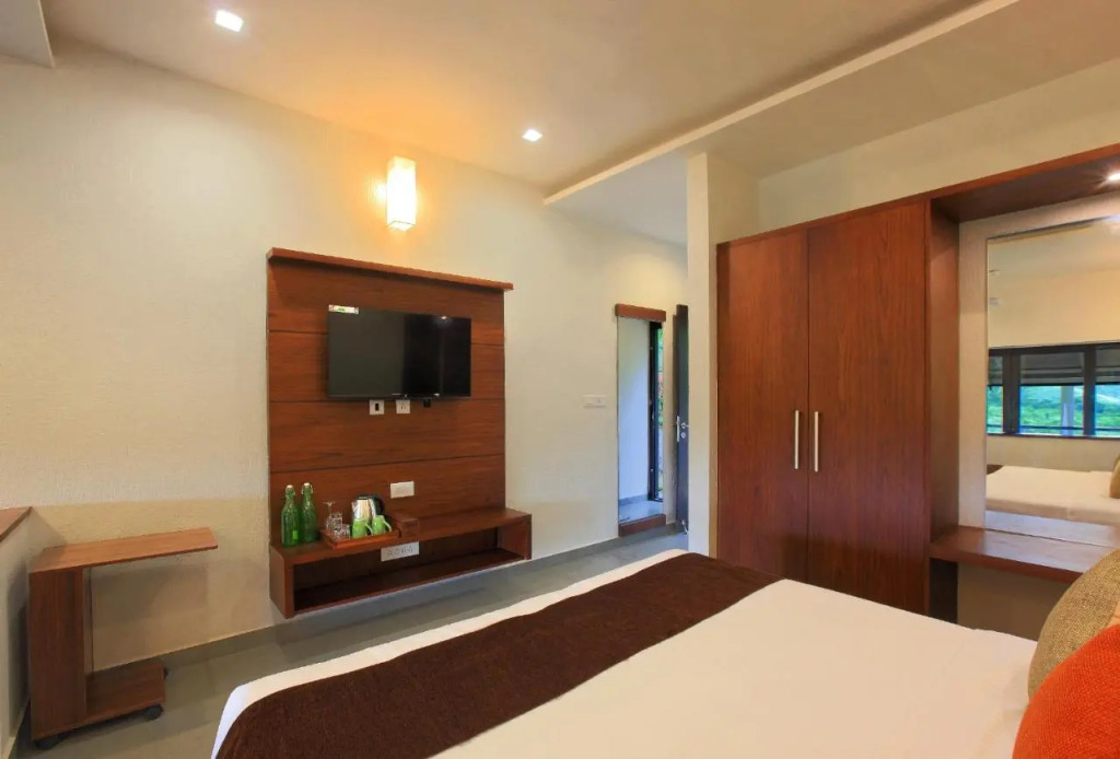 Tea Terrain Resorts & Spa