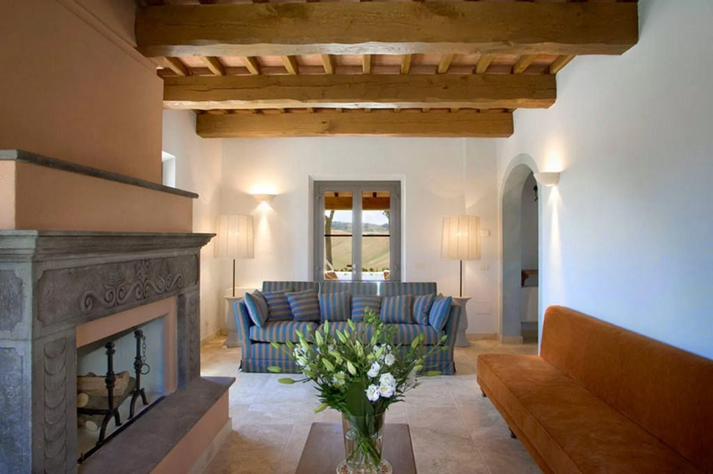 Villa Santa Virginia by Halldis