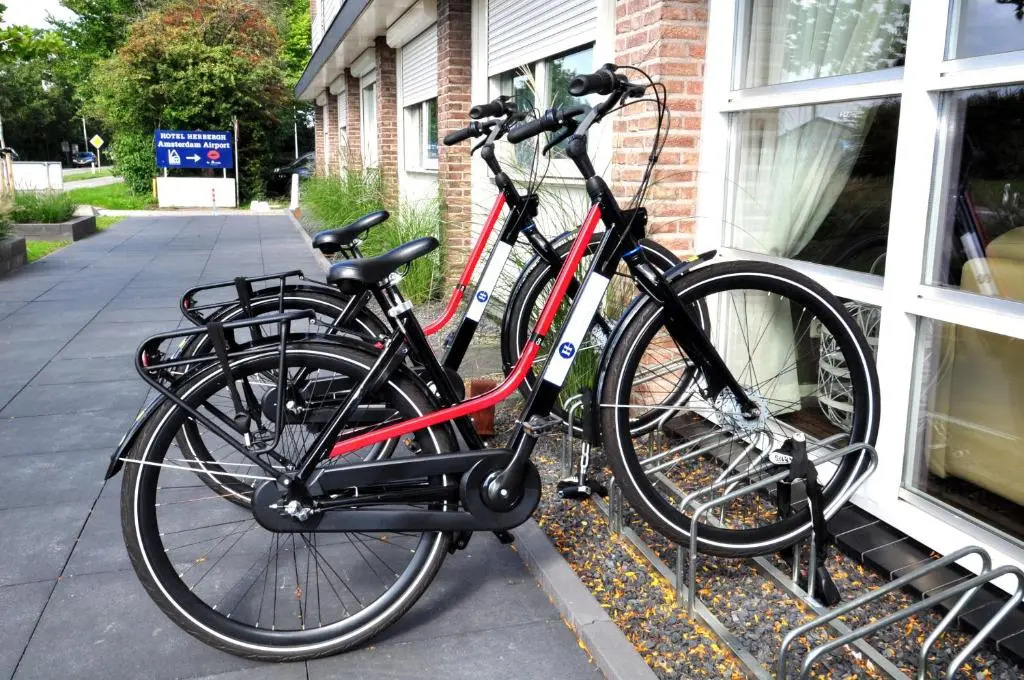 Boutique Hotel Herbergh Amsterdam Airport FREE PARKING