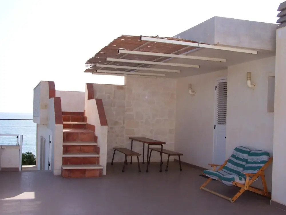 Villa With 5 Bedrooms in Vittoria, With Wonderful sea View, Private Pool, Enclosed Garden Near the Beach