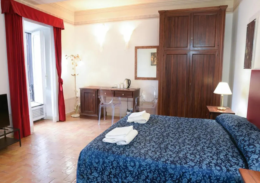 Farnese 48