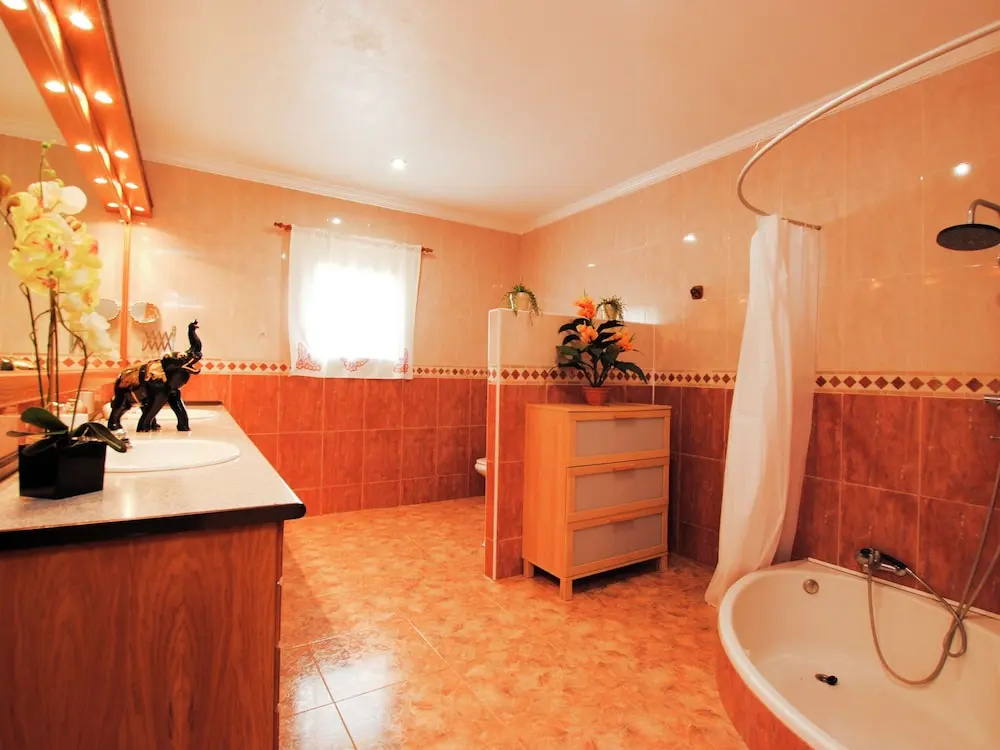 Cosy Finca With big Private Swimming Pool Very Centrally Located on the Island