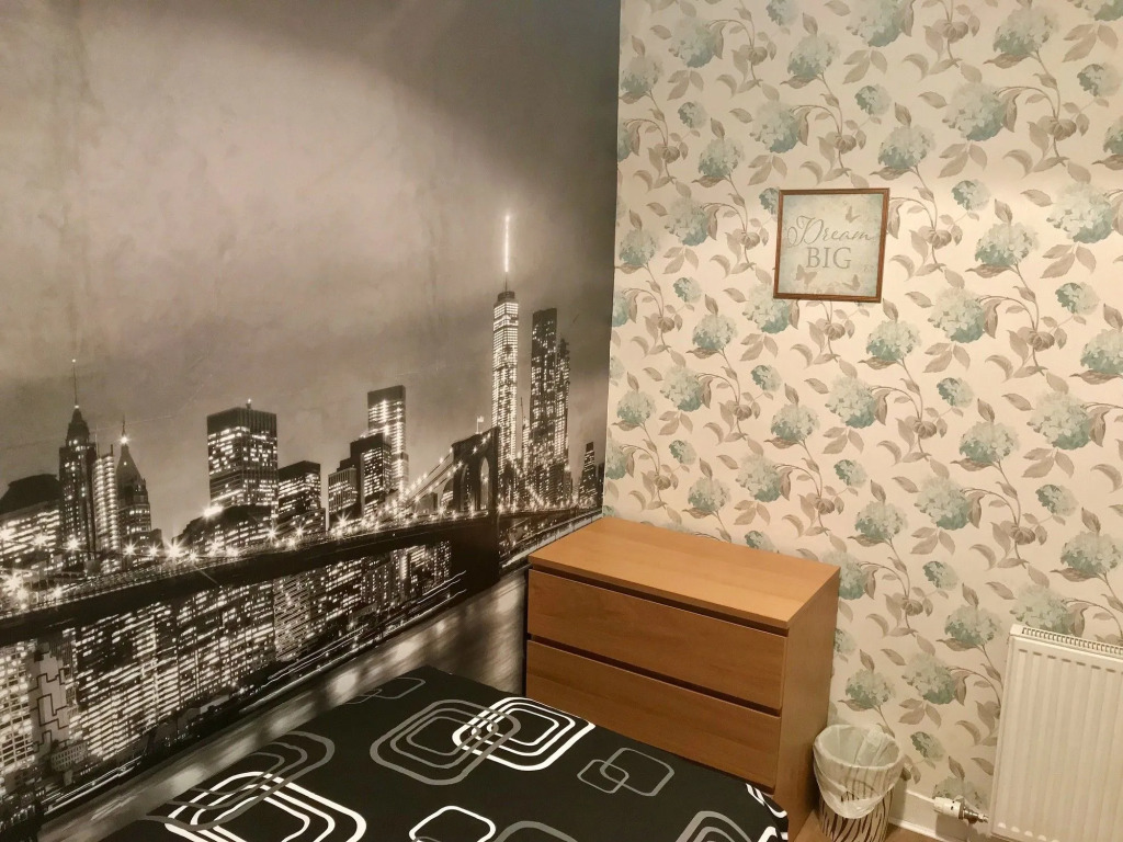 233 Leith Apartment