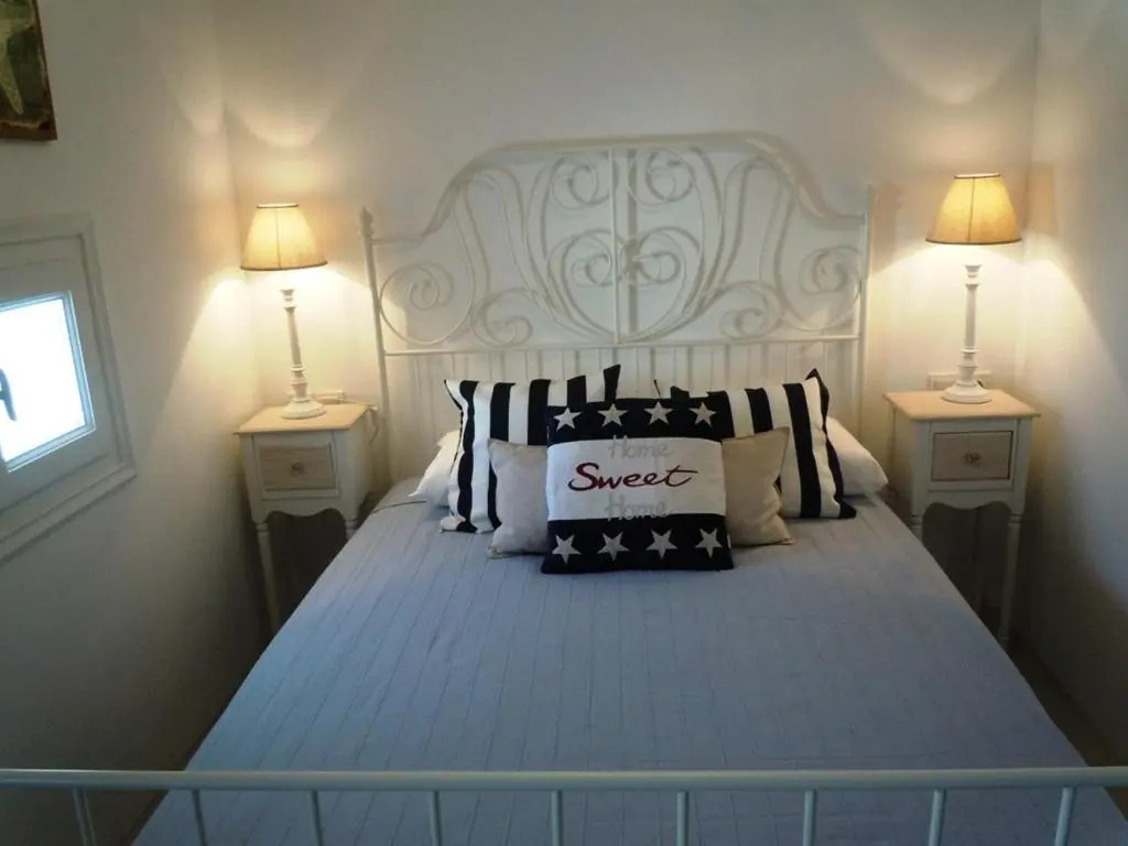 Anthos House