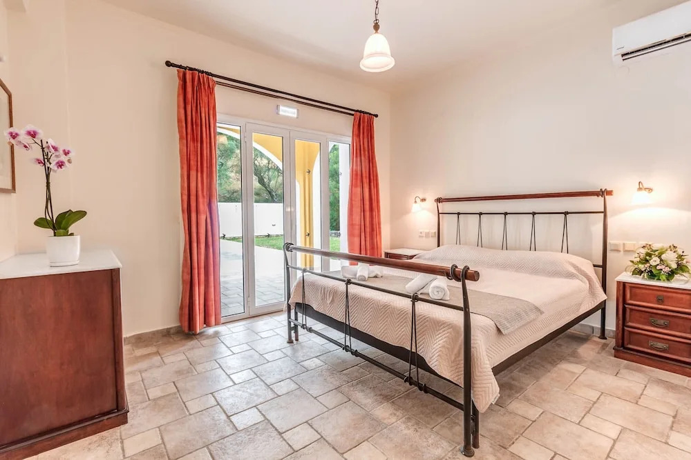 Agios Stefanos Bay - Villa Anna