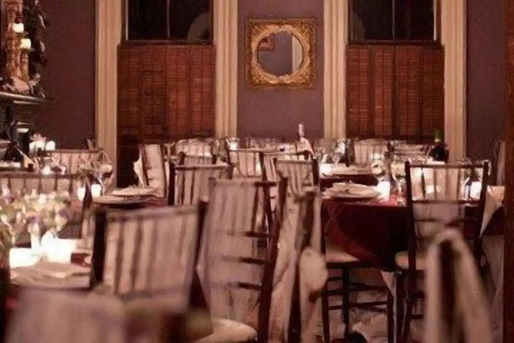 The Mansion of Saratoga