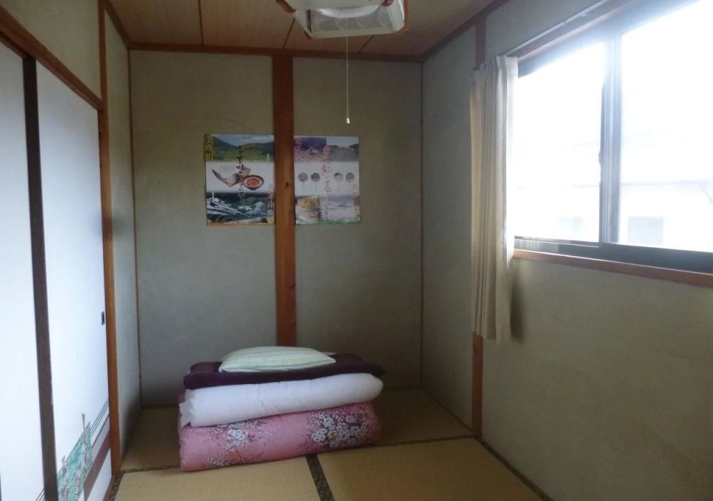 Tabinoashiato Guest House