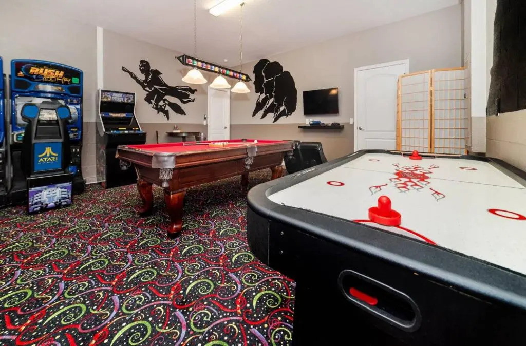 Pumper Your Kids with a Lifetime Memories Just 7 Miles From The Magic of Disney World