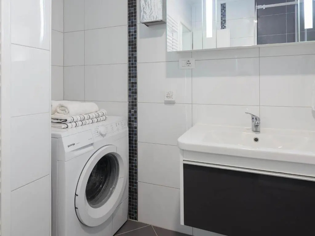 Apartment Lana ST