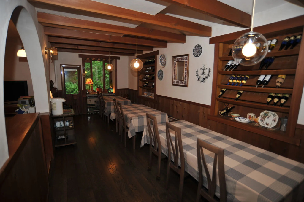 Inn of Amigos Yasuda Pension
