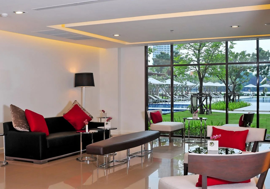 Ibis Bangkok Riverside