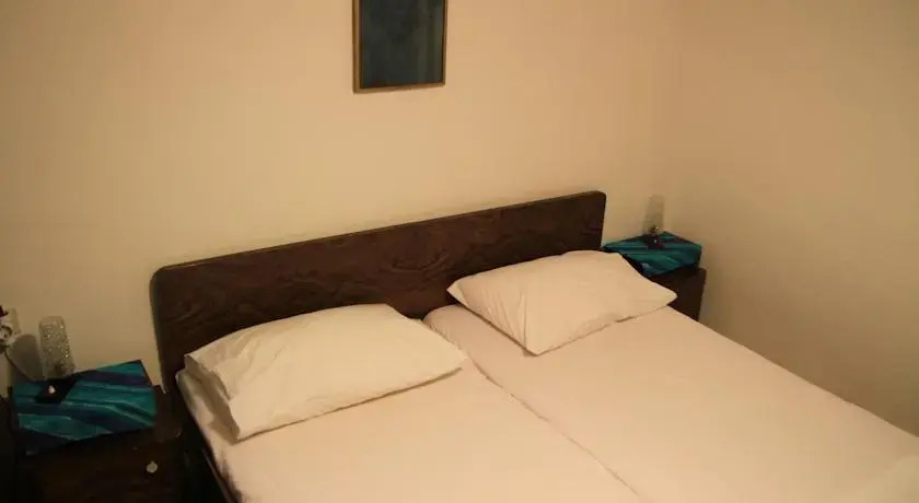 Ida Apartments