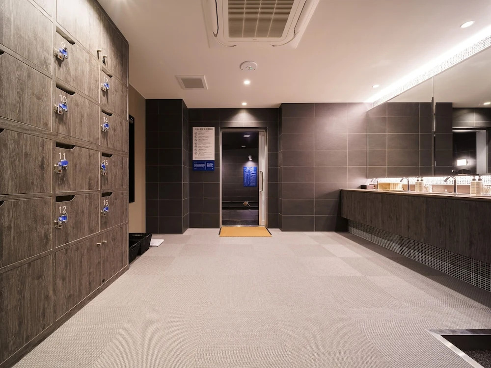Super Hotel Anan Tomioka