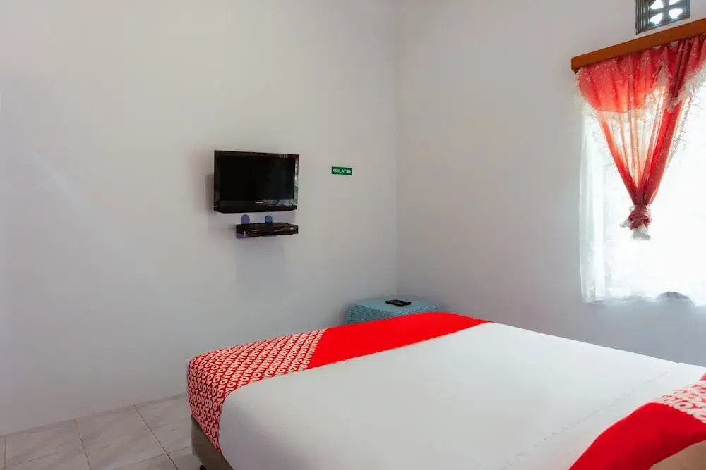 Putri Residence Syariah by OYO Rooms