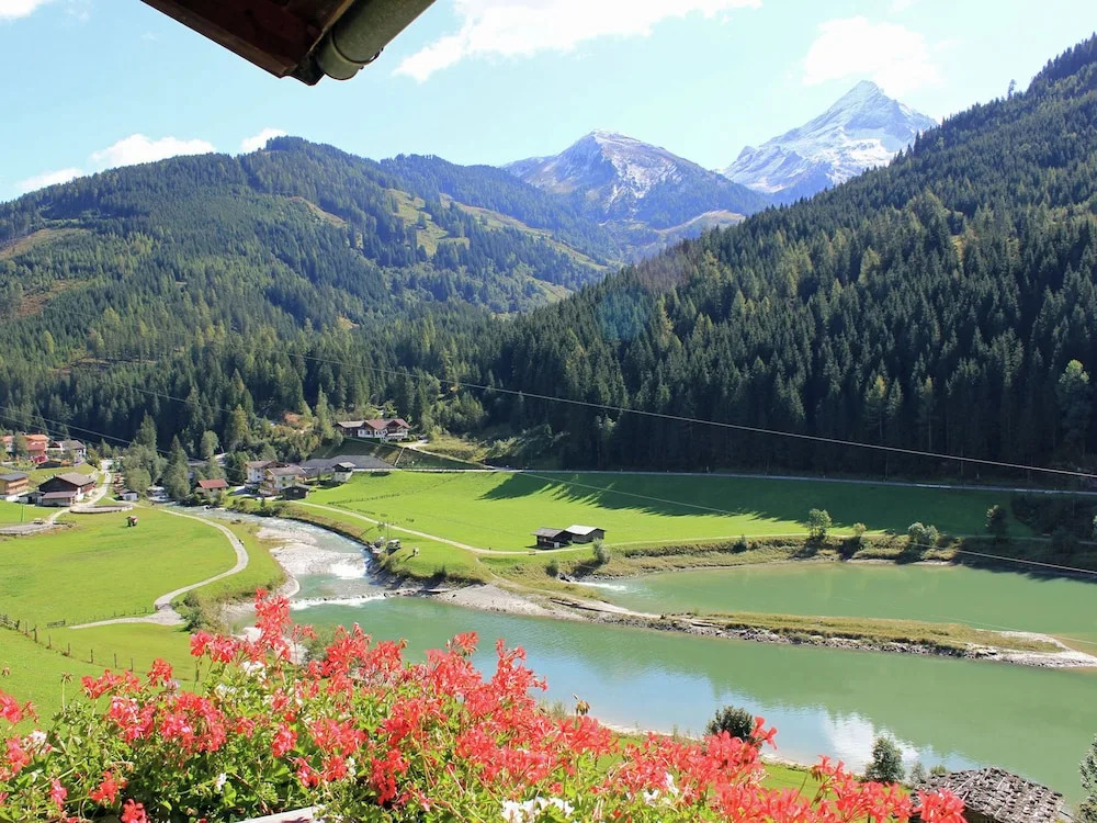Cozy Apartment in Gmünd near Ski Area