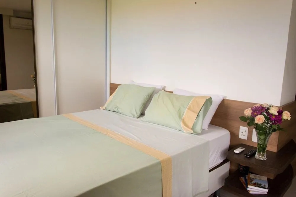 ML102 Luxuoso apartamento de 3 suites no Mandara Lanai