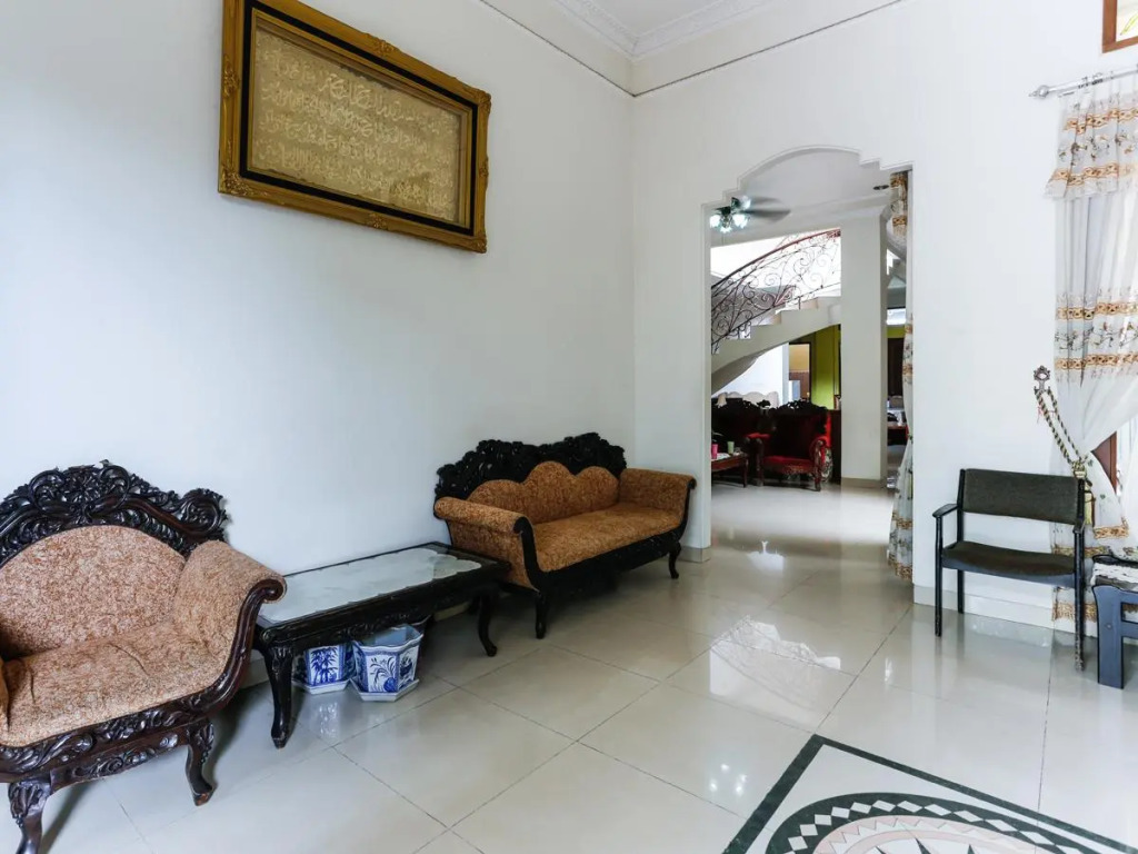 Delima Guest House Syariah RedPartner