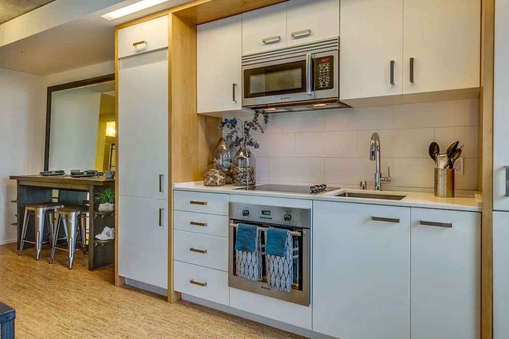 L.A. Ultra Luxury Downtown Rentals