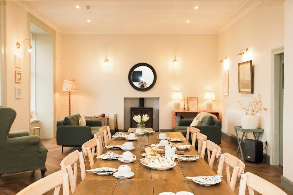 Torr House Hotel