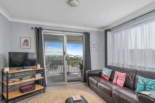 Sea View, 3 Hodgson Street