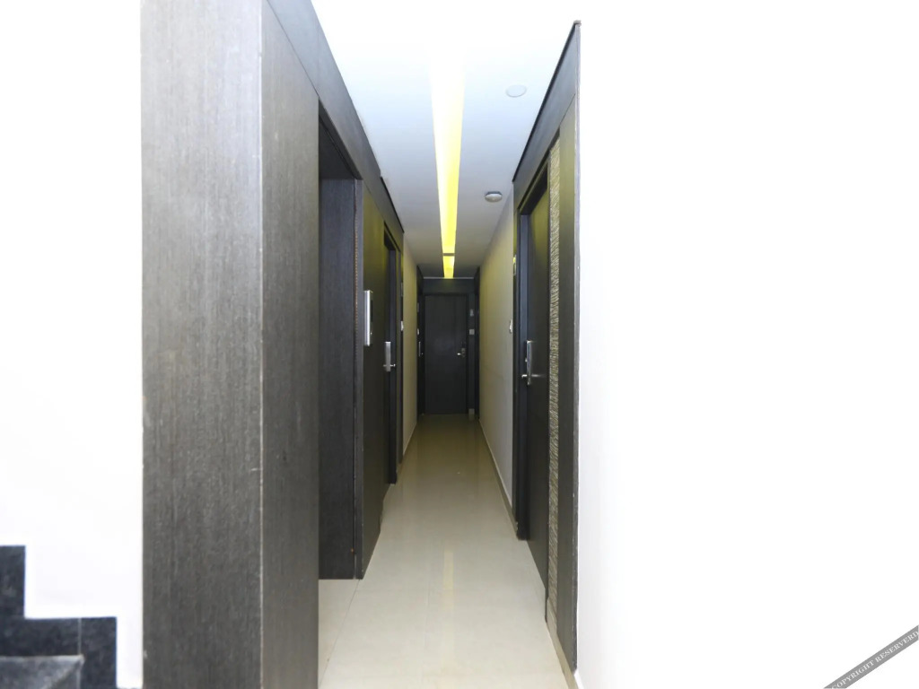OYO Flagship 486 Nungambakkam-Greams road-Apollo Hospital