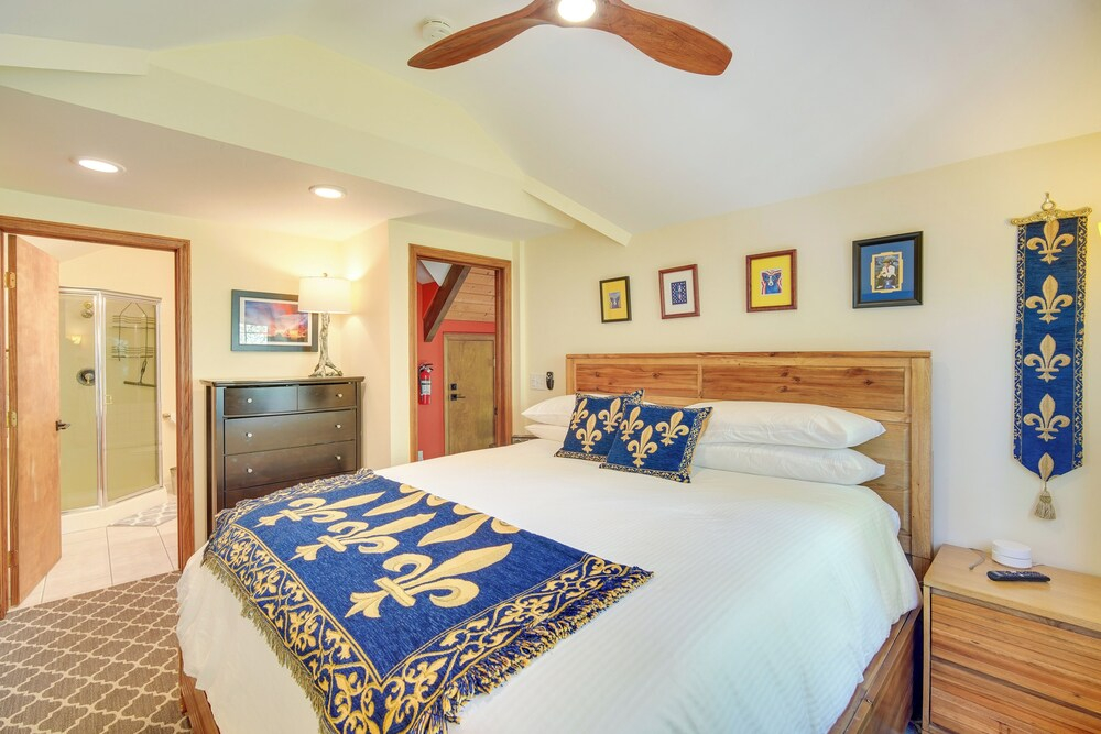 Lake Arrowhead Cabin w/ Decks < 2 Mi to Village!