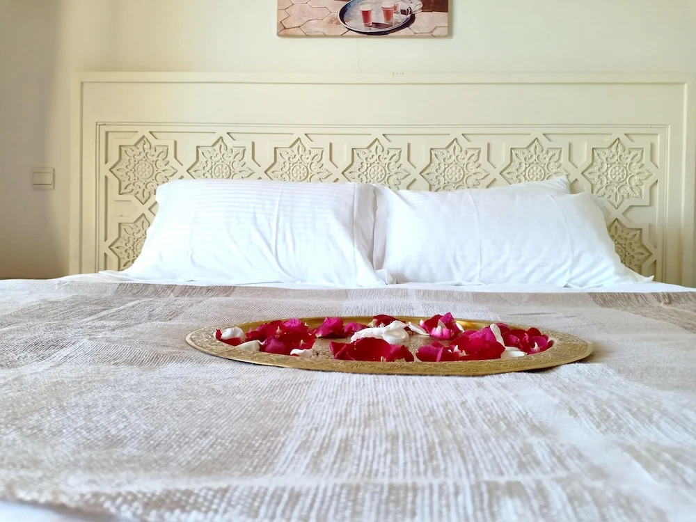 Villa With 6 Bedrooms in Marrakech, With Wonderful Mountain View, Priv