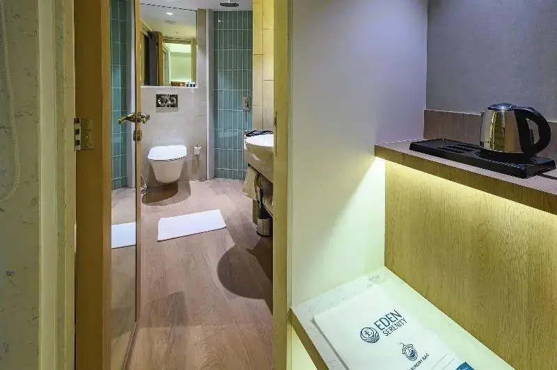 Hotel Eden Serenity