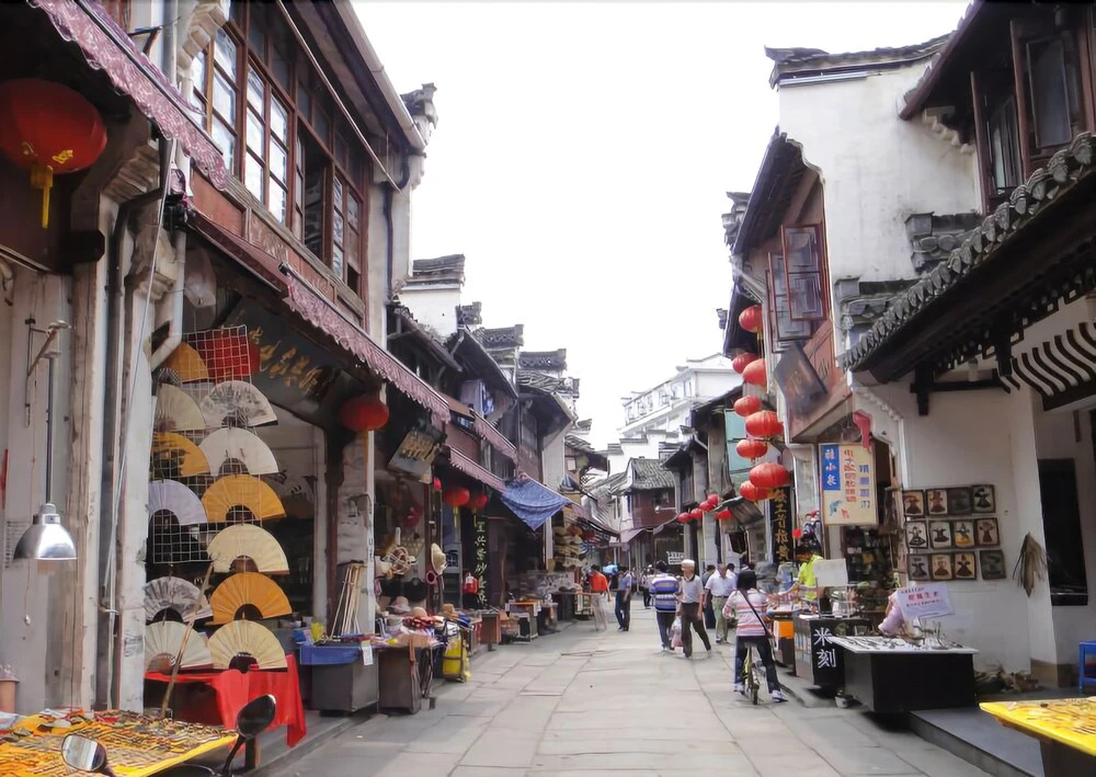 Tunxi Lodge