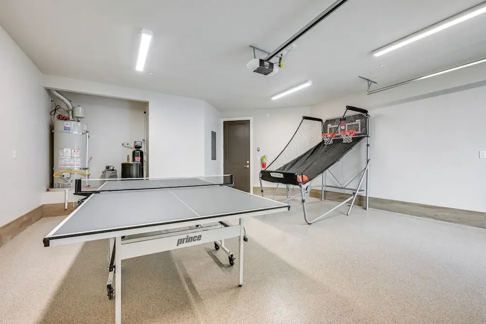 Near Hiking & Fishing: Hurricane Home w/ Hot Tub!
