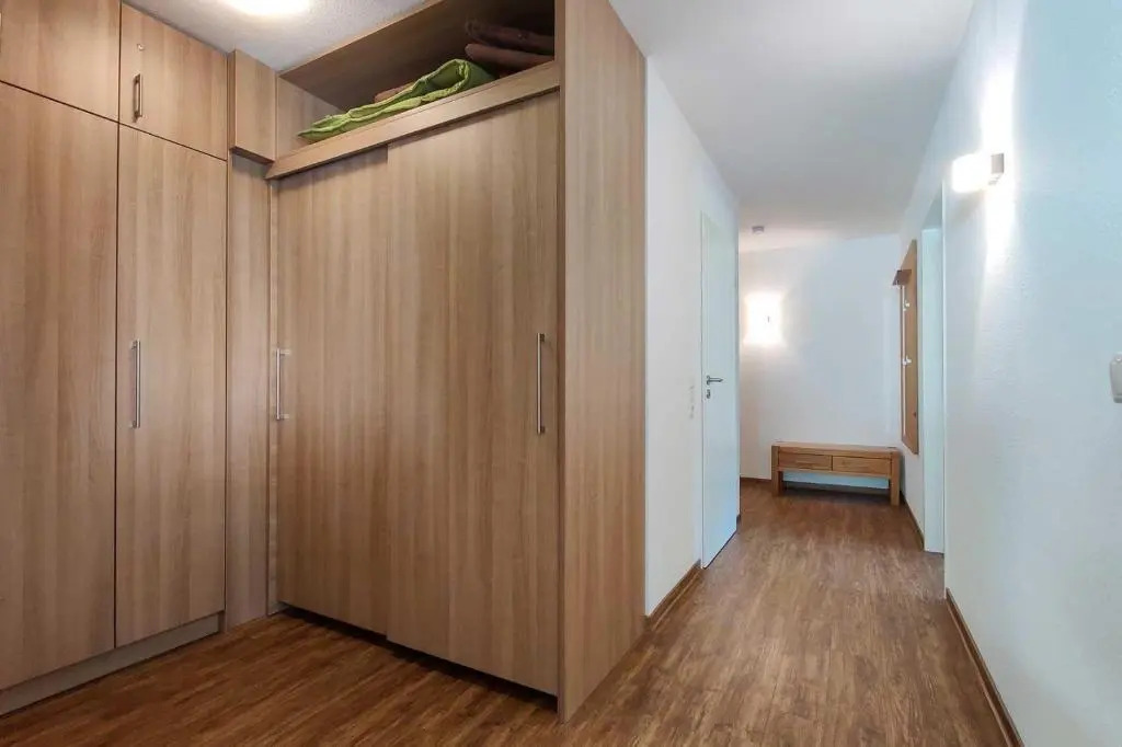 Ferienwohnung-308-Hohe-Lith-Duhnen-mit-eigenem-Strandkorb-am-Strand