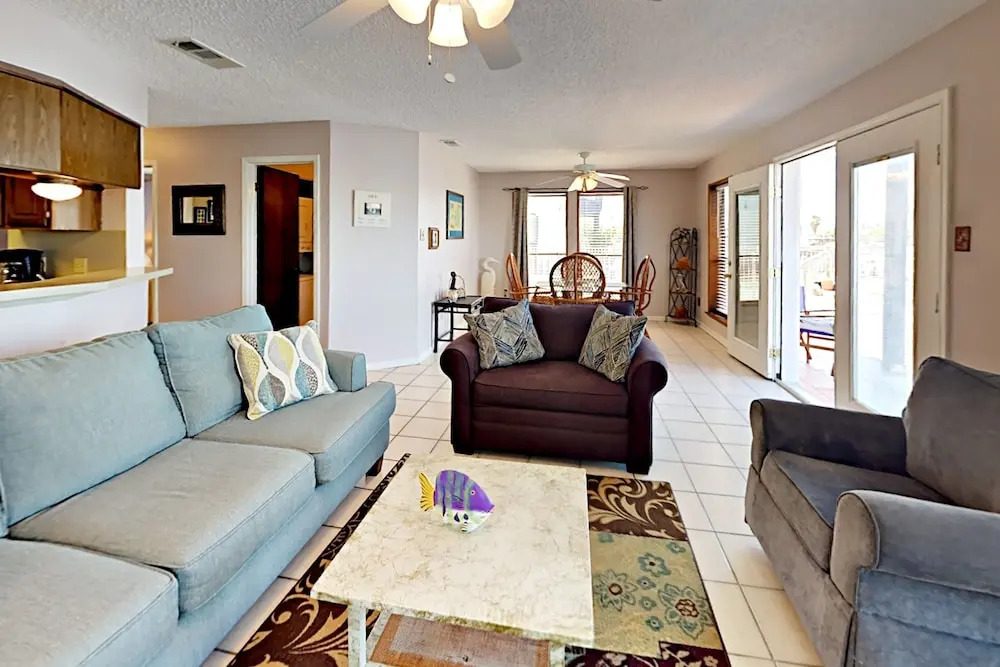 Fortuna Bay 1 - One Bedroom Condo