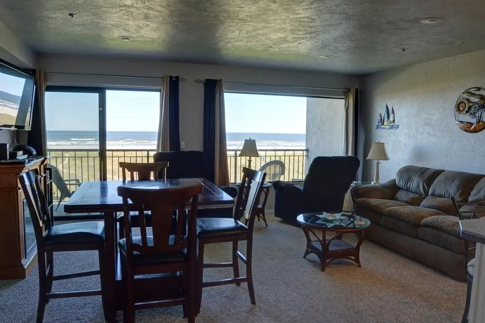 Seaside Beach Club 204