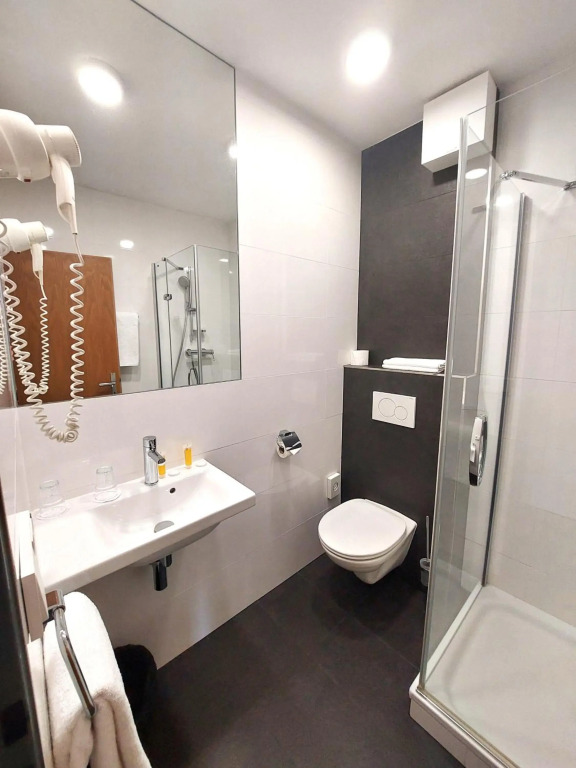 Hotel Avion