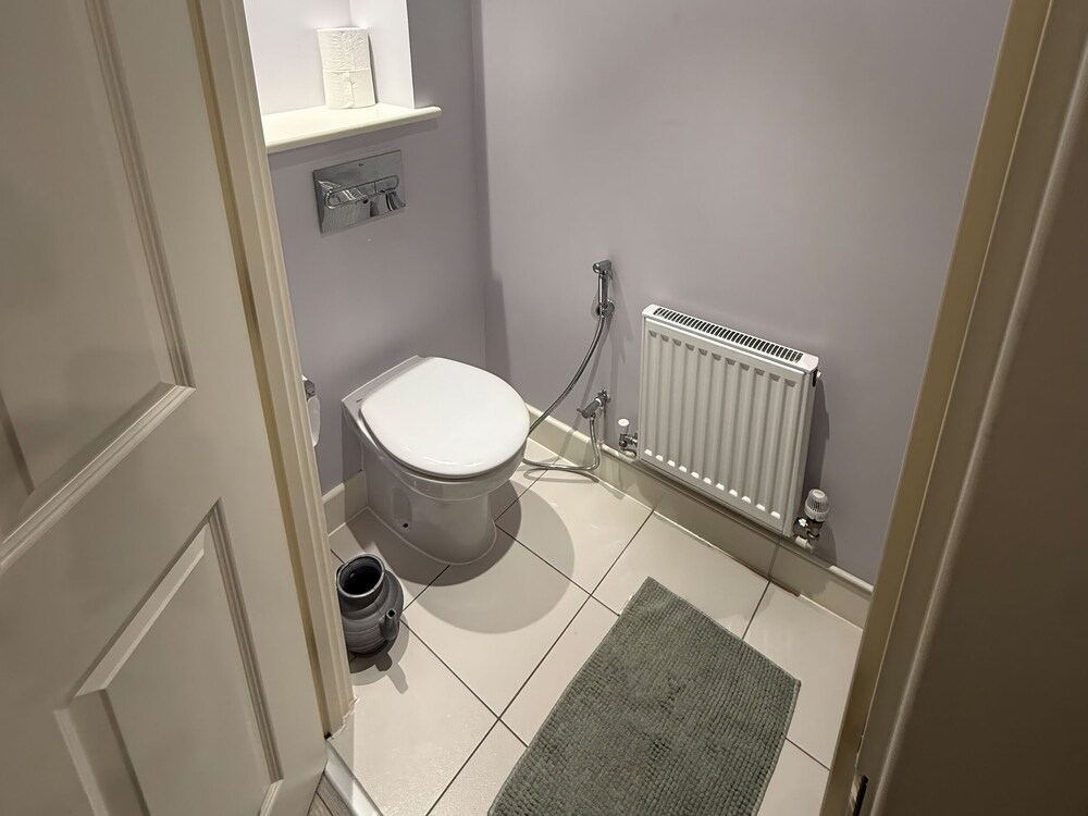 14 Becket Close
