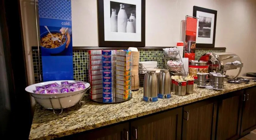 Hampton Inn Charleston-Airport/Coliseum
