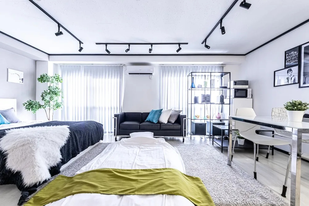 B2. PERFECT PLACE with LUX FLAT #SHINJUKU
