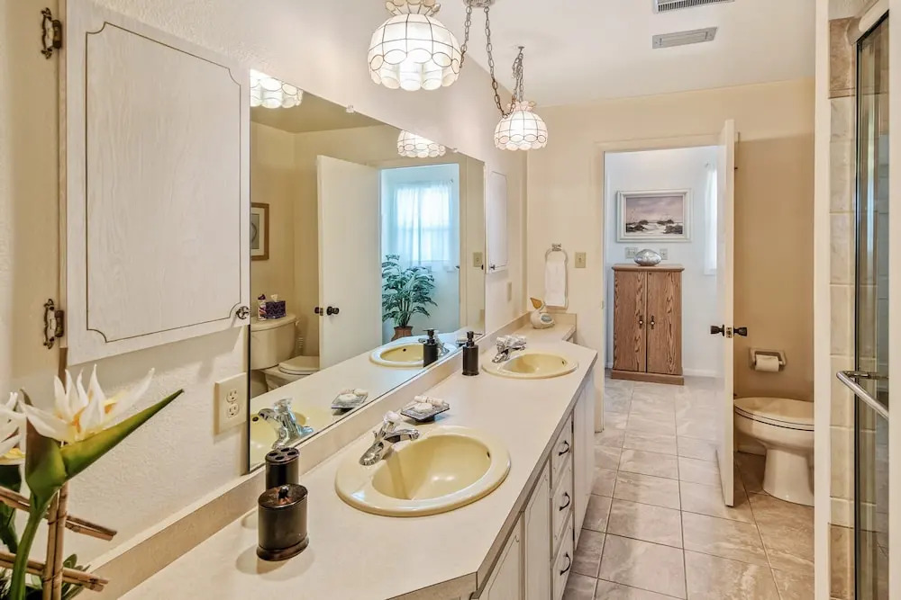 Bonita Beach 27050