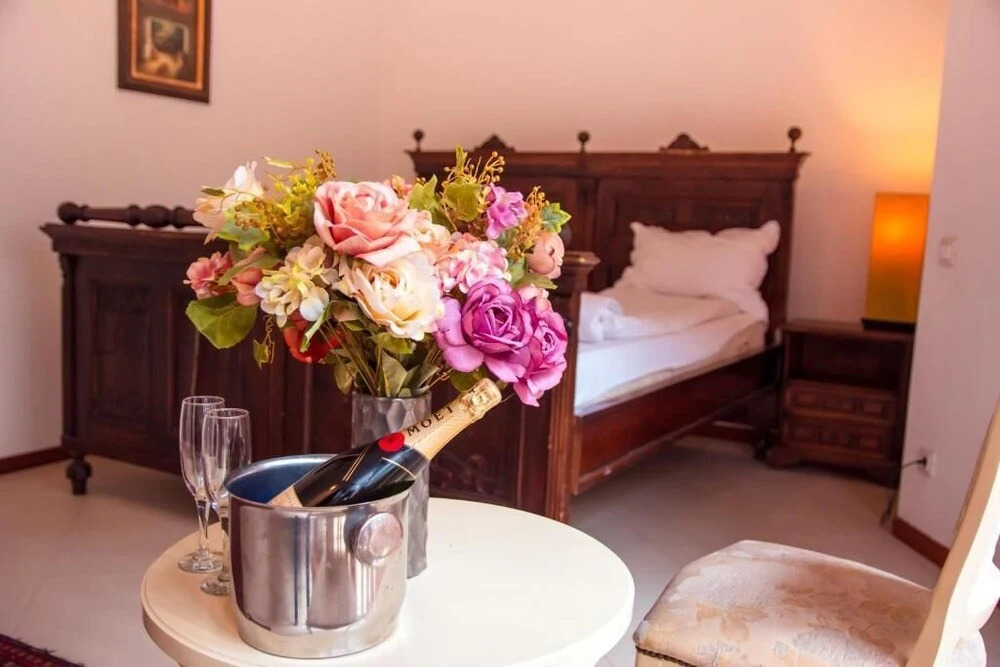 The Belgrade Hills Rooms and Suites