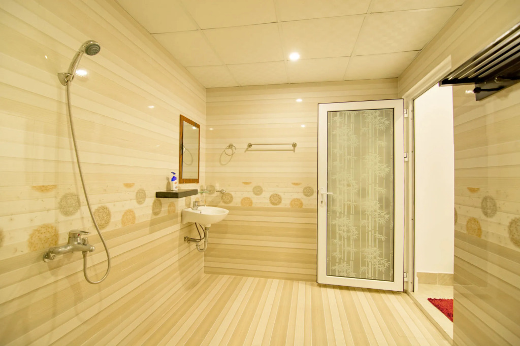 Hung Do Beach Homestay