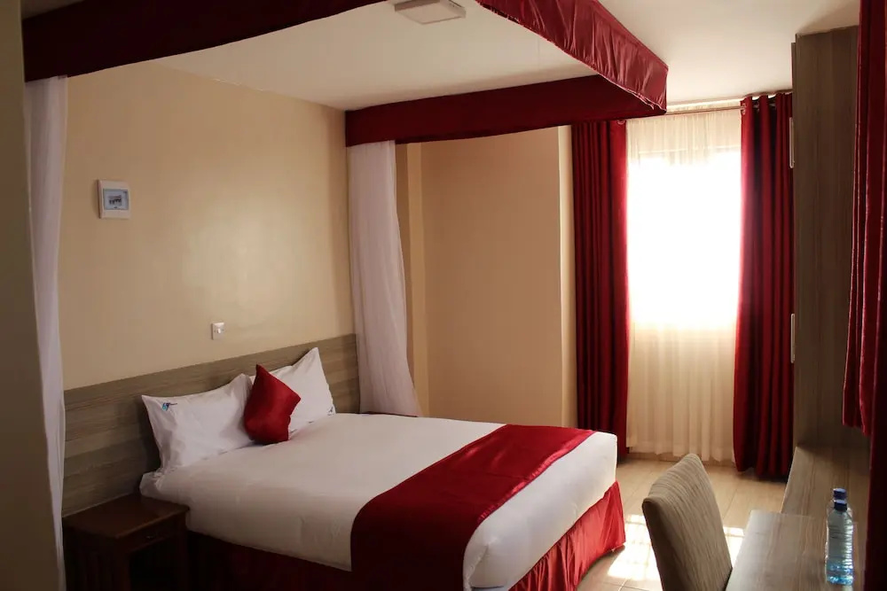 67 Athi Hotel