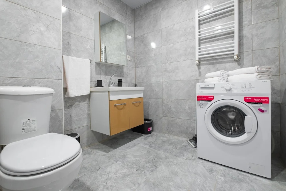 Spacious Central Apartment Crossroads of Transports