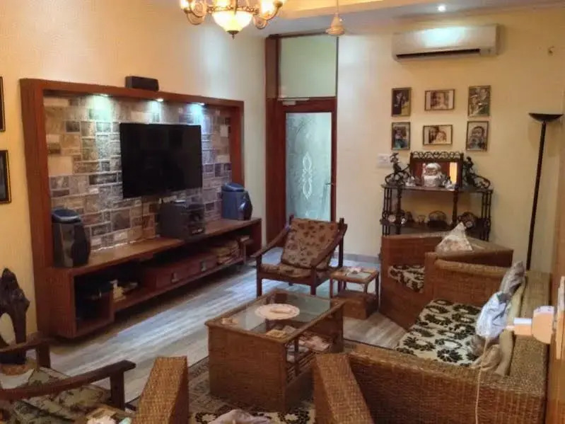 Camellia A Boutique Home