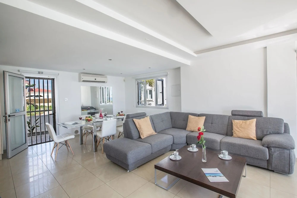 Celebrity Villa Jordan 9