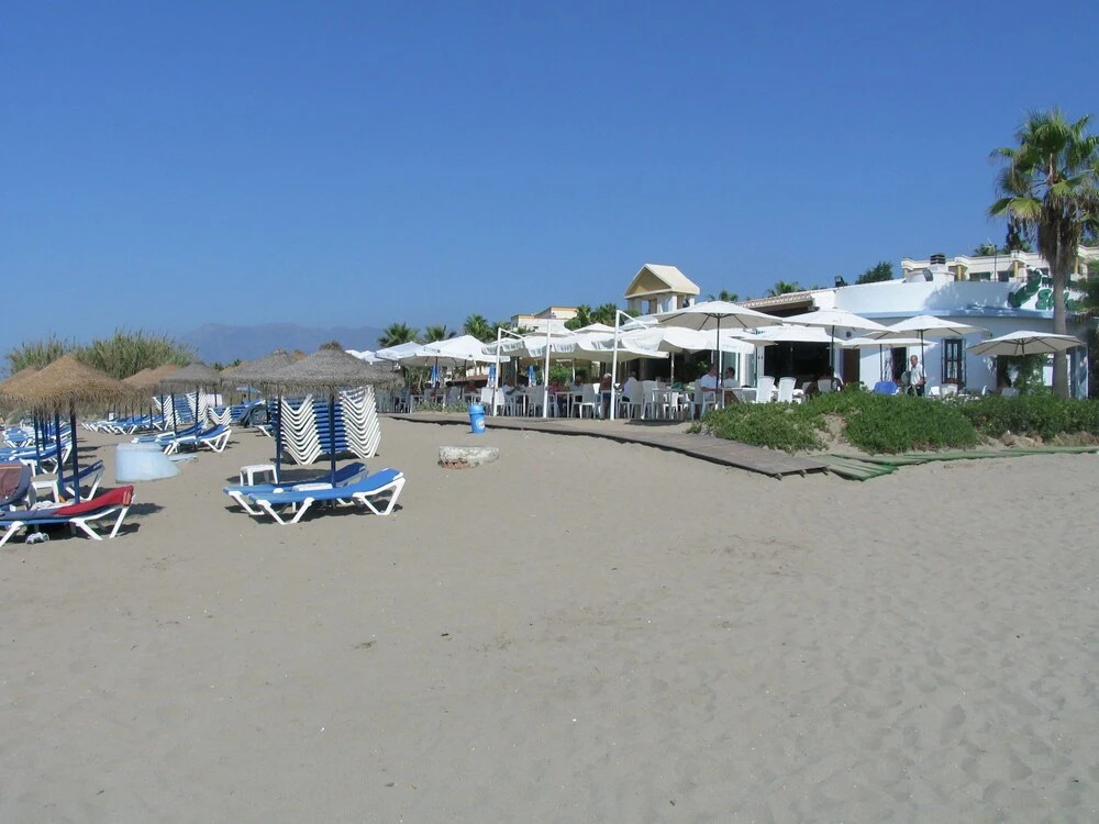 Apartment in Beautiful Villa With Communal Swimming Pool